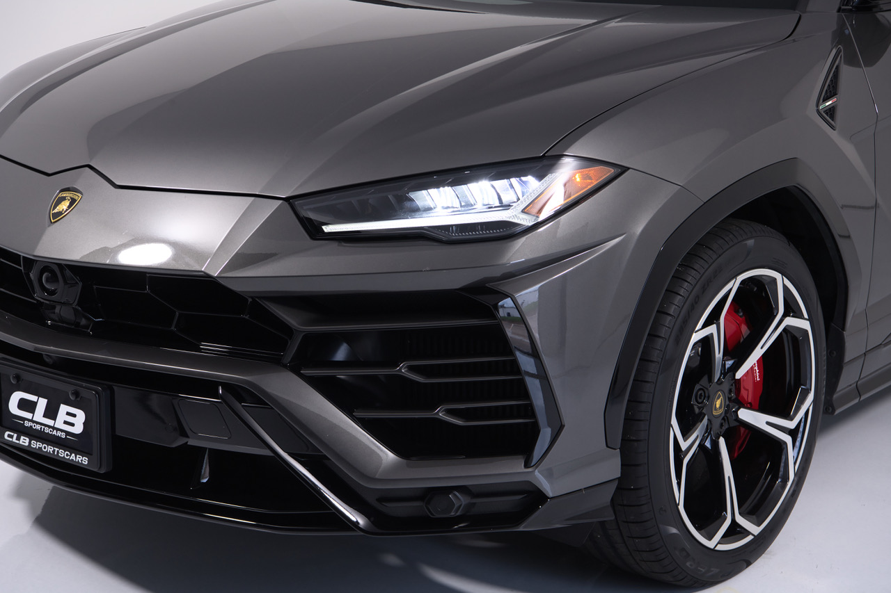 2021 Lamborghini Urus Pearl Capsule - Photo 49