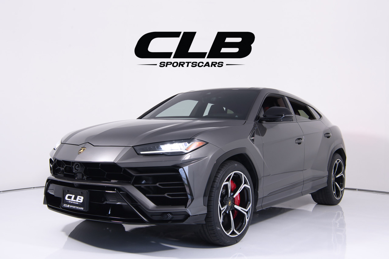 2021 Lamborghini Urus Pearl Capsule
