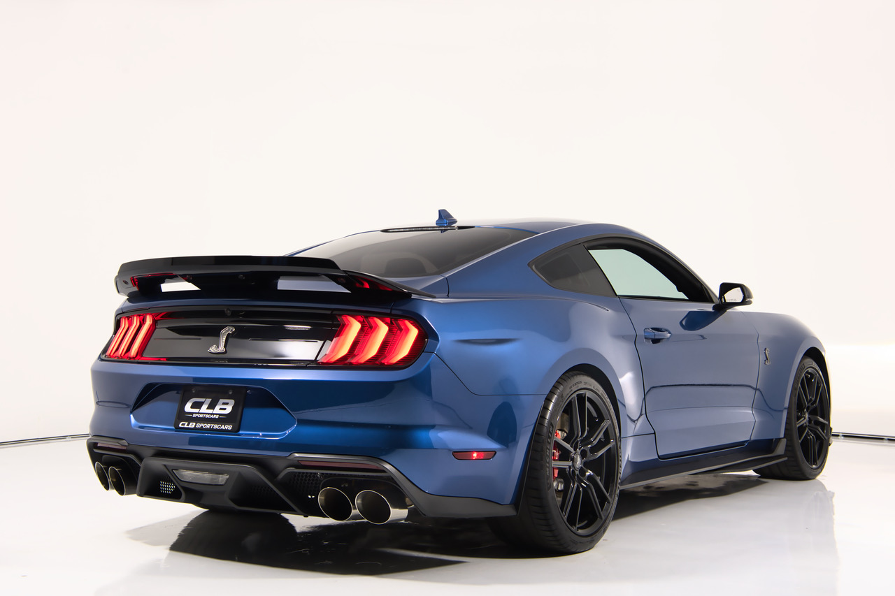 2021 Ford Mustang Shelby GT500 - Photo 12